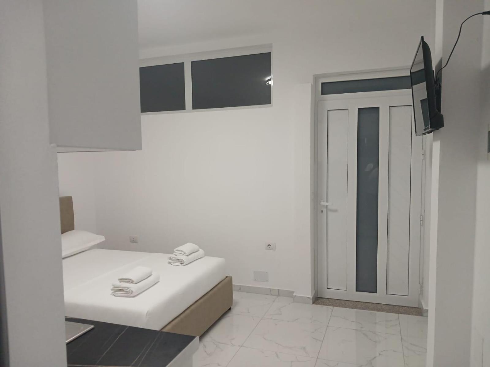 Aidens'S House 3 호텔 Vlorë 외부 사진